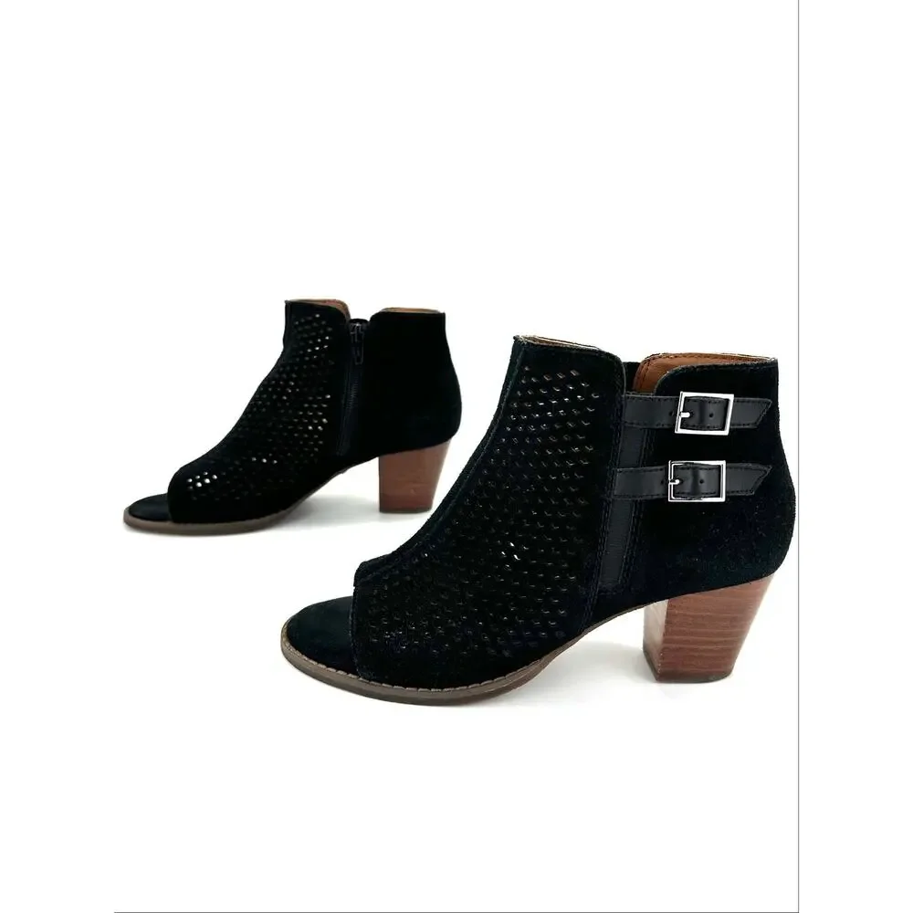 Vionic Chryssa Sandal/Bootie Size 8.5/40 Black Suede Peep/Open-Toe Ankle Boot